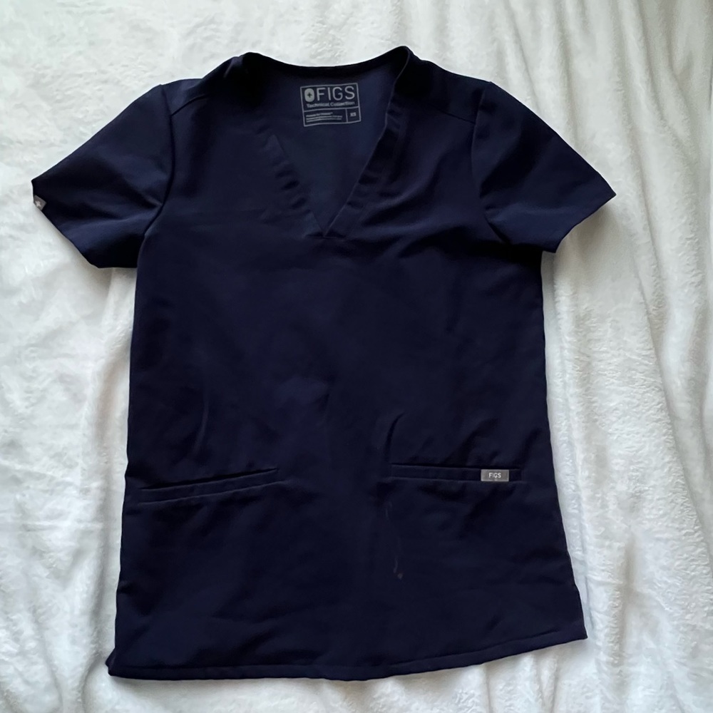 Figs Casma Three-Pocket Scrub Top XS